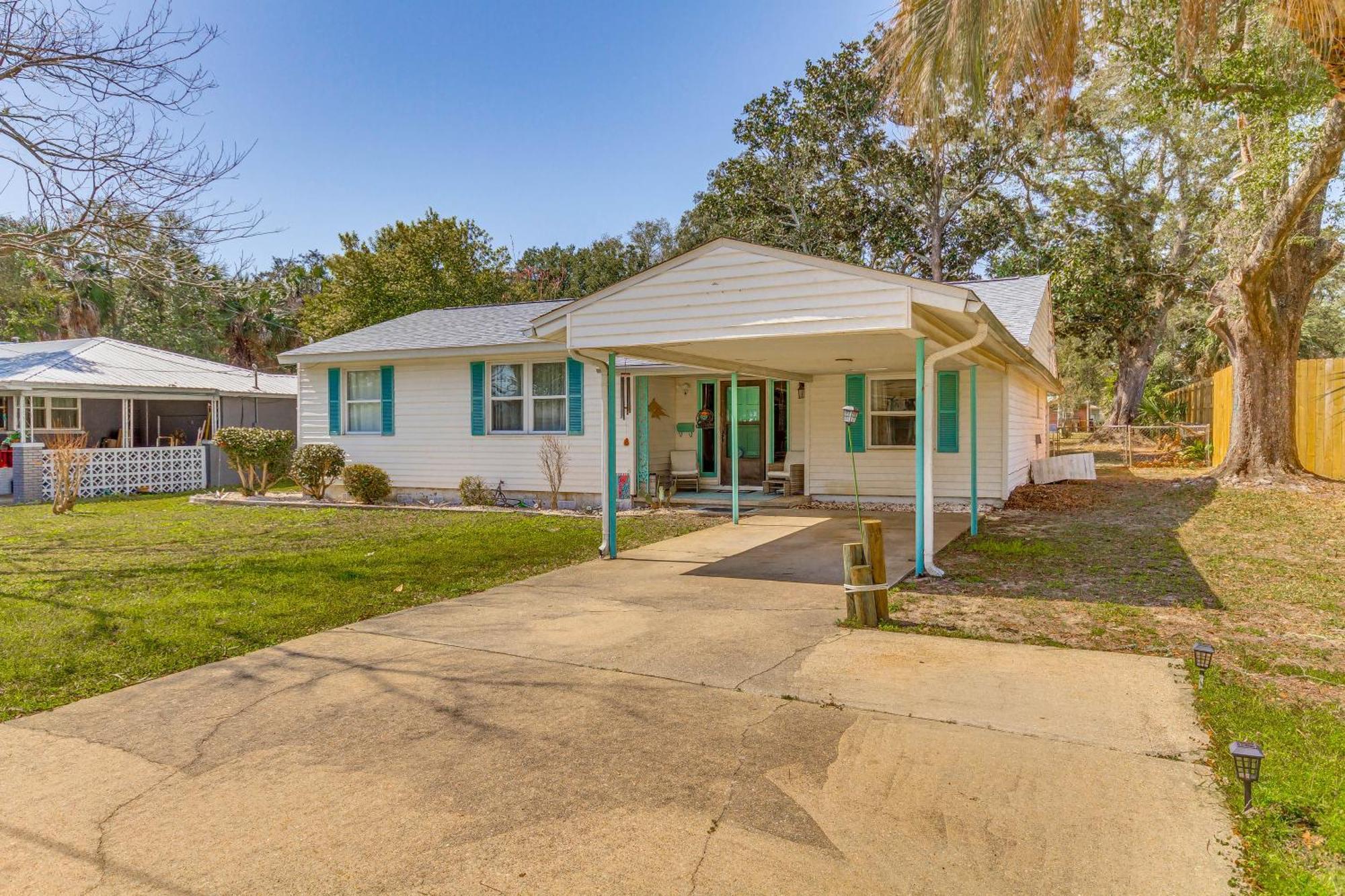 Fort Walton Coastal Retreat With Yard Walk To Beach Fort Walton Beach Buitenkant foto